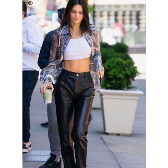 Aritzia Pants - 🔥Aritzia Wilfred The Melina Pant, Seen On Megan Fox & Kendall Jenner, Size 00